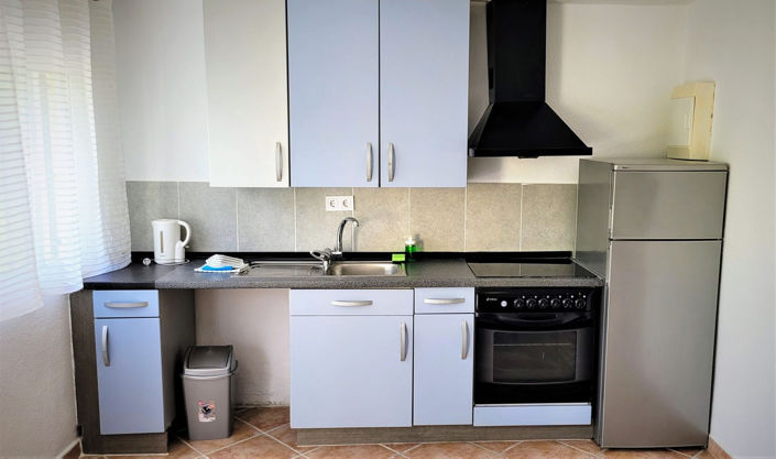 Image No.46-8 Bed House for sale