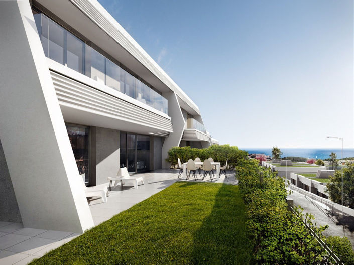 Image No.1-4 Bed House for sale