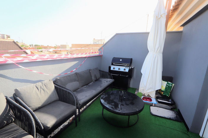 Image No.20-3 Bed Apartment for sale