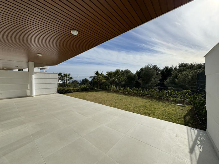 Image No.22-2 Bed Property for sale