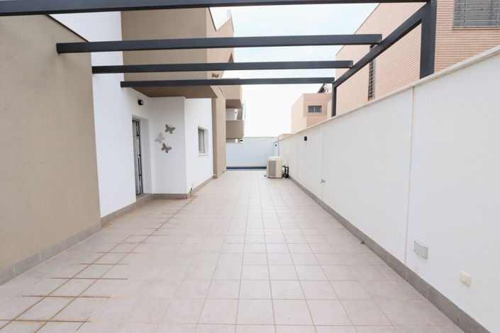 Image No.29-3 Bed House for sale