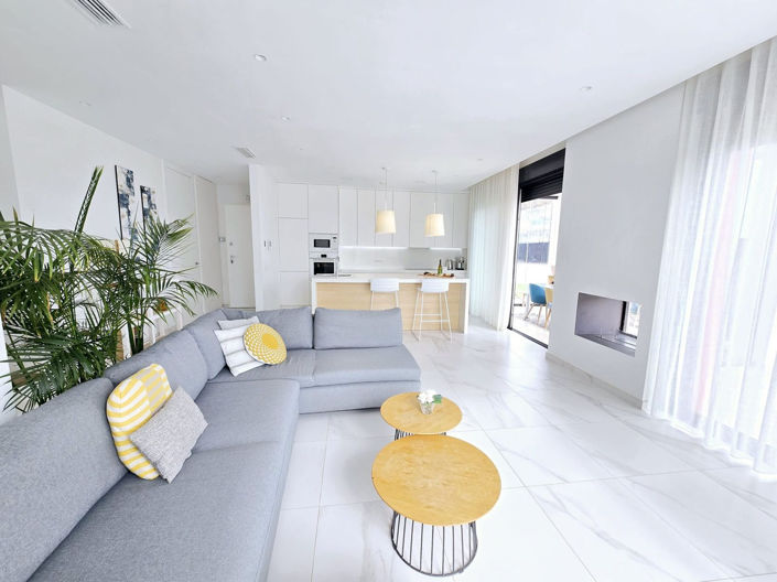 Image No.5-3 Bed House for sale