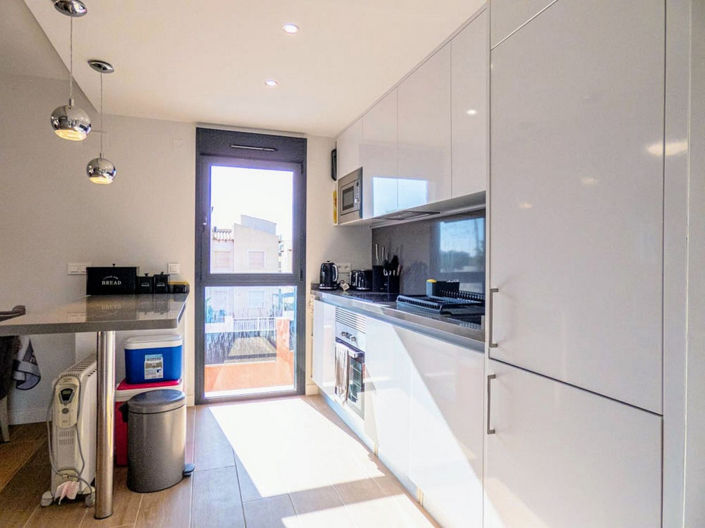 Image No.10-2 Bed Apartment for sale