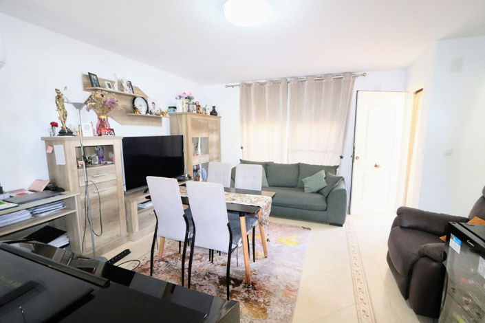 Image No.3-3 Bed House for sale