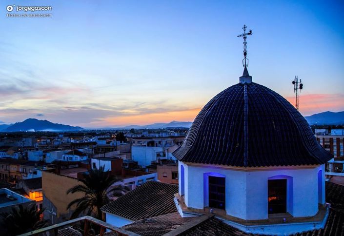 Image No.9-2 Bed Townhouse for sale