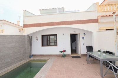 2-5bd7b9d04b45e33852eaf0ec6670150d