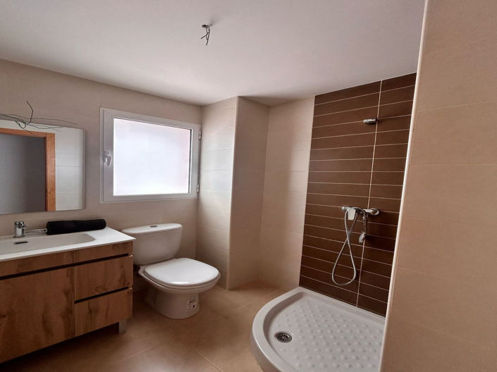 Image No.13-1 Bed Apartment for sale