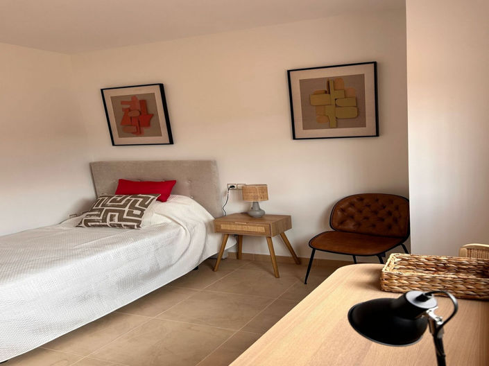 Image No.22-2 Bed Apartment for sale