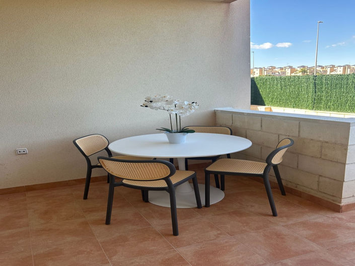 Image No.37-2 Bed Apartment for sale