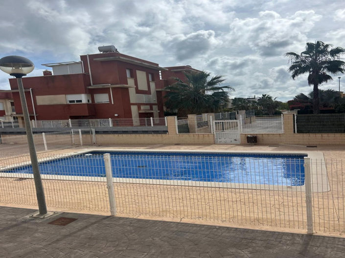 Image No.1-2 Bed Apartment for sale
