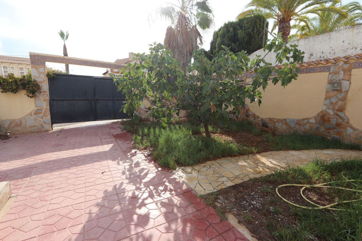 Image No.22-2 Bed House for sale