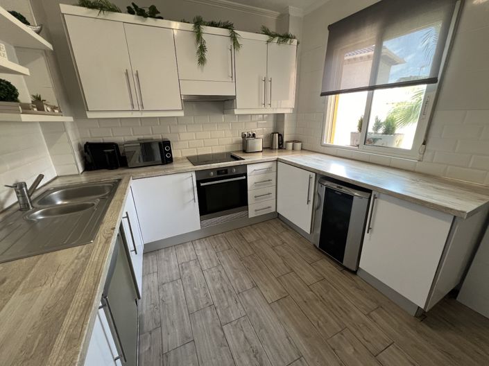 Image No.11-4 Bed Villa for sale