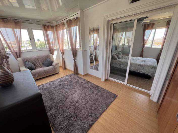 Image No.25-4 Bed Villa for sale