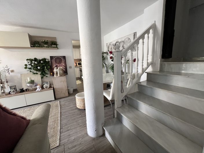 Image No.40-4 Bed Villa for sale