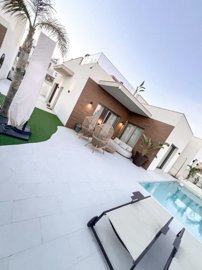 4 Bed Villa for sale