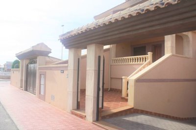 3 Bed Townhouse for sale