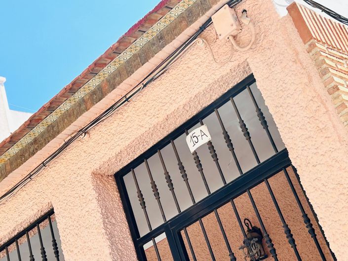 Image No.29-3 Bed Villa for sale