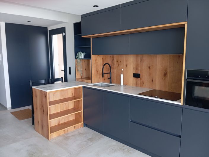 Image No.8-3 Bed Apartment for sale