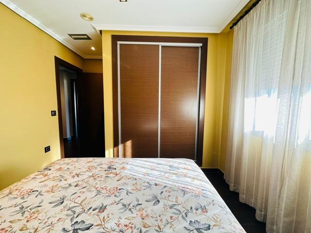 Image No.28-3 Bed Apartment for sale