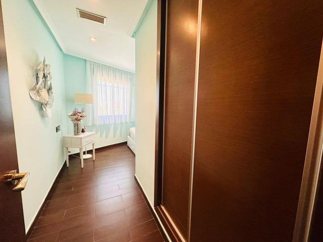 Image No.36-3 Bed Apartment for sale