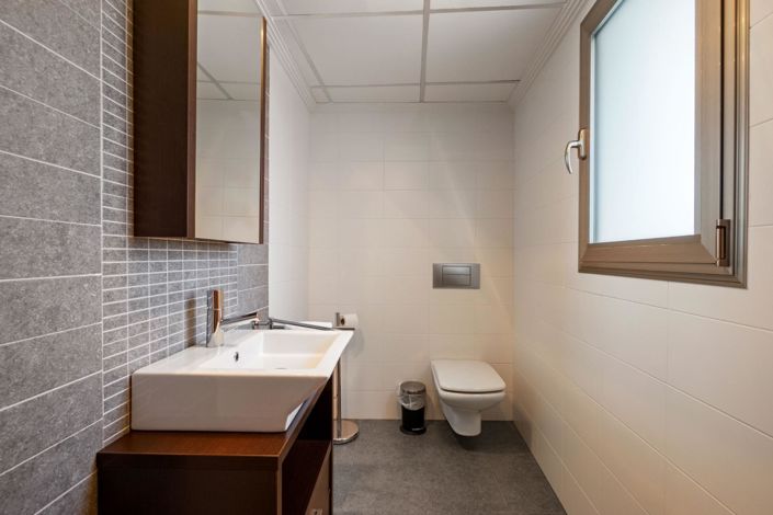 Image No.23-4 Bed Villa for sale