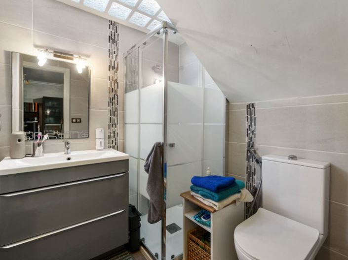 Image No.9-3 Bed Townhouse for sale