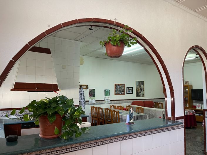 Image No.9-5 Bed Townhouse for sale