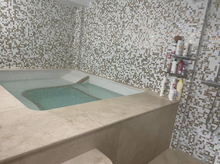 Image No.1-4 Bed Duplex for sale