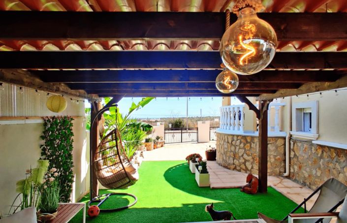 Image No.18-4 Bed Townhouse for sale