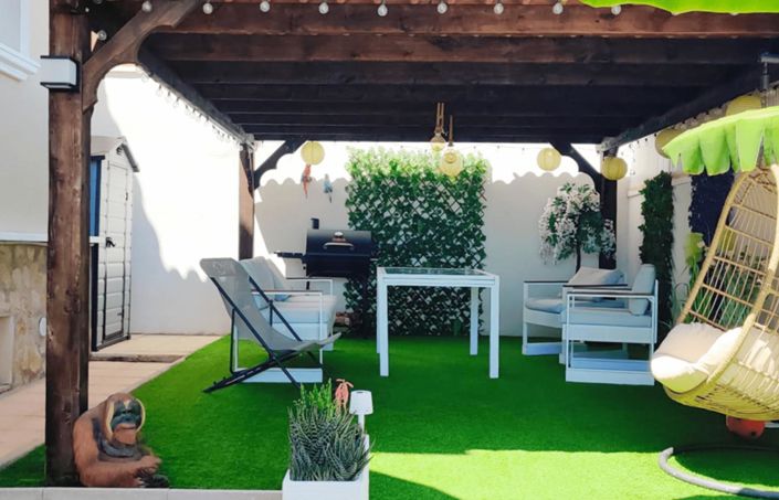 Image No.4-4 Bed Townhouse for sale