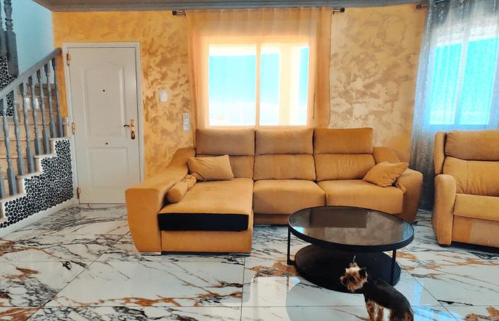 Image No.7-4 Bed Townhouse for sale