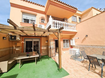 4 Bed Villa for sale
