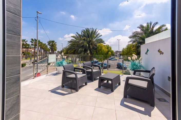 Image No.30-3 Bed Villa for sale