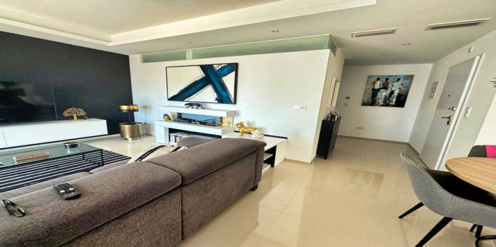 Image No.19-2 Bed Property for sale