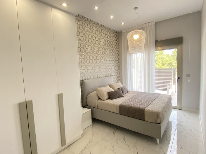 Image No.17-5 Bed Villa for sale