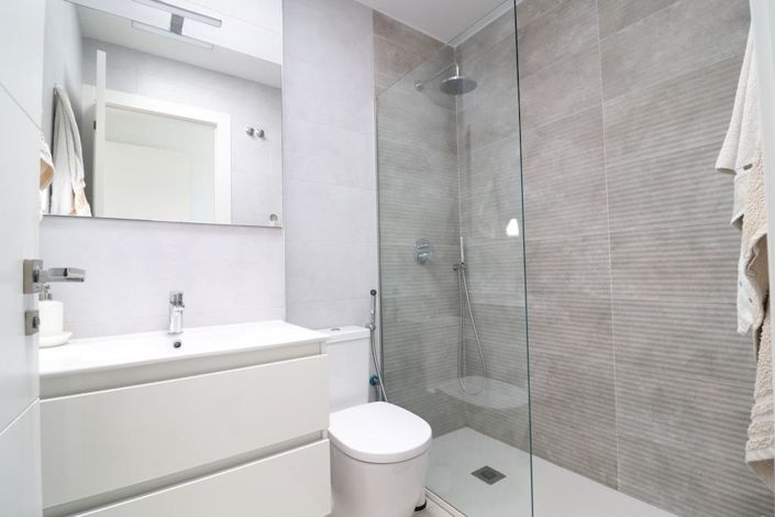 Image No.13-3 Bed Villa for sale