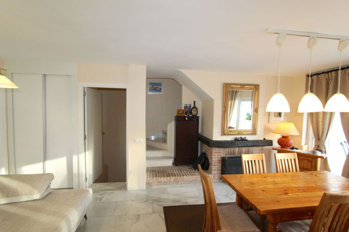 Image No.11-2 Bed Apartment for sale