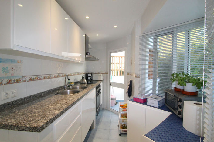 Image No.24-2 Bed Apartment for sale