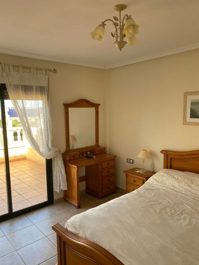 Image No.12-3 Bed Villa for sale