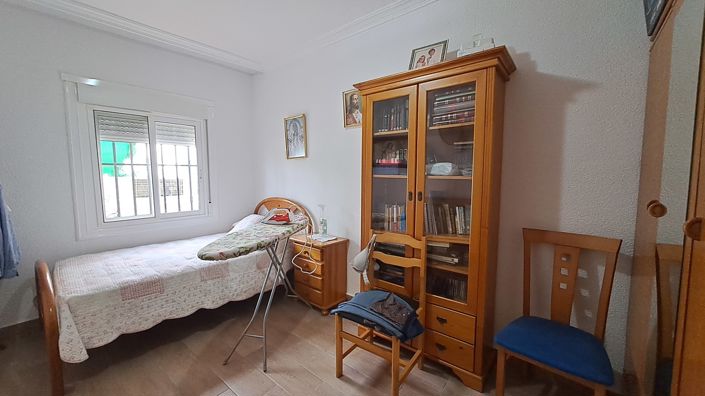 Image No.4-3 Bed Townhouse for sale