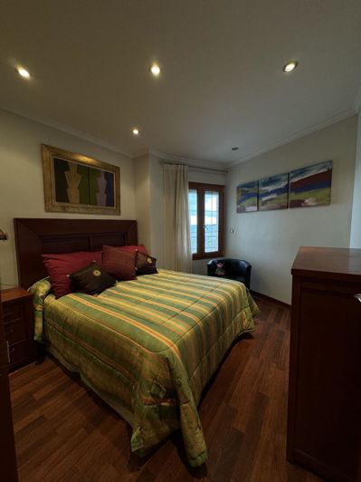 Image No.11-3 Bed Apartment for sale