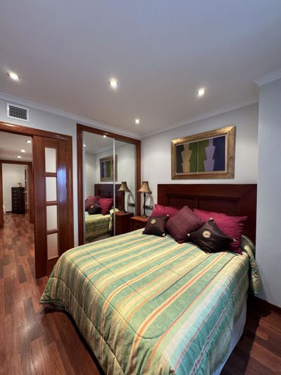 Image No.12-3 Bed Apartment for sale