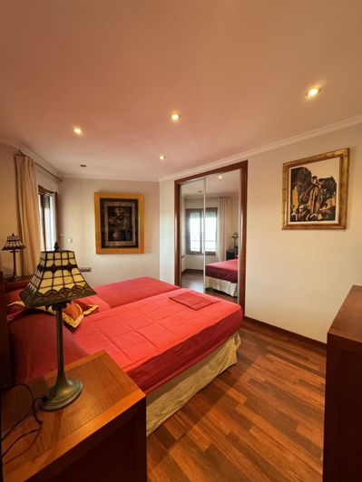 Image No.15-3 Bed Apartment for sale