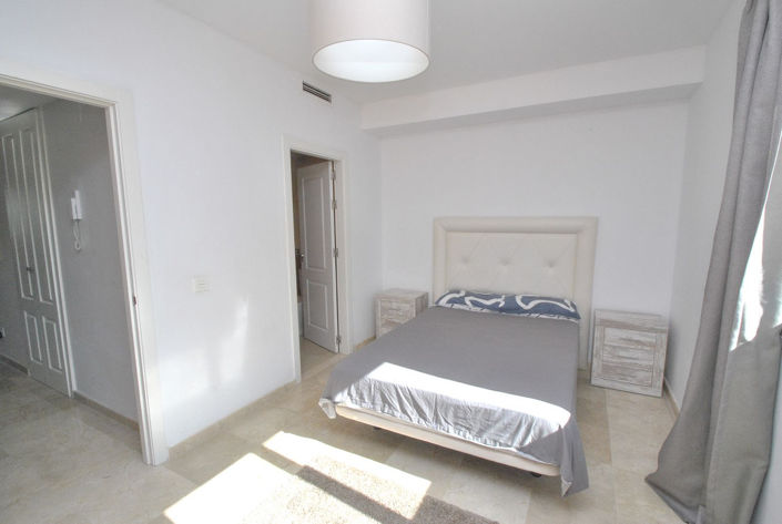 Image No.16-4 Bed Townhouse for sale