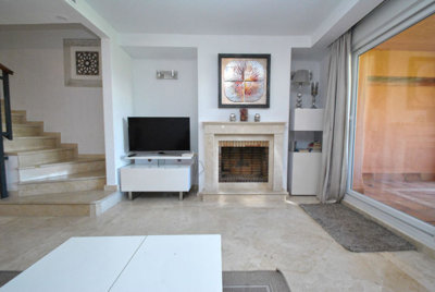 4-c23c0f86247804fa50226aecd8b0b2c8