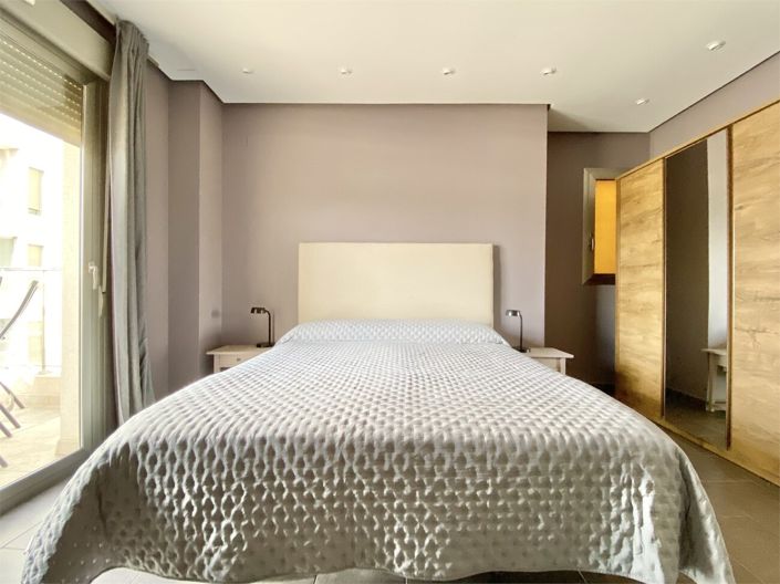 Image No.6-4 Bed Property for sale