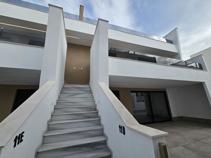 Image No.3-3 Bed Penthouse for sale