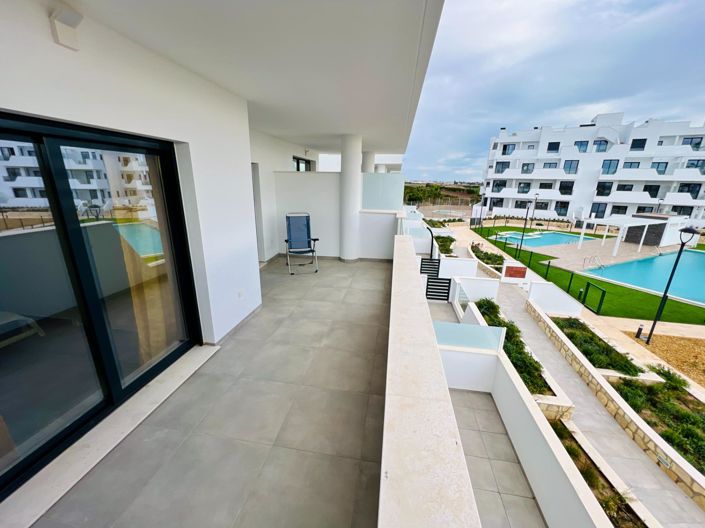 Image No.6-2 Bed Apartment for sale