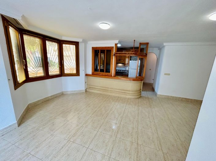 Image No.21-3 Bed Apartment for sale