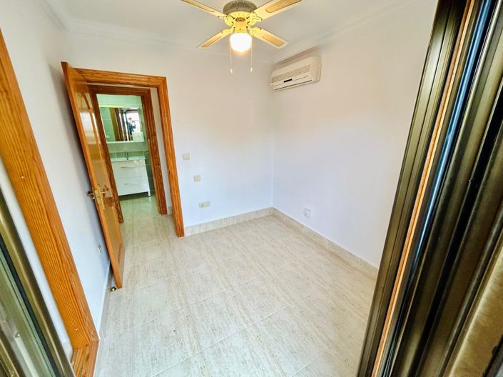 Image No.40-3 Bed Apartment for sale